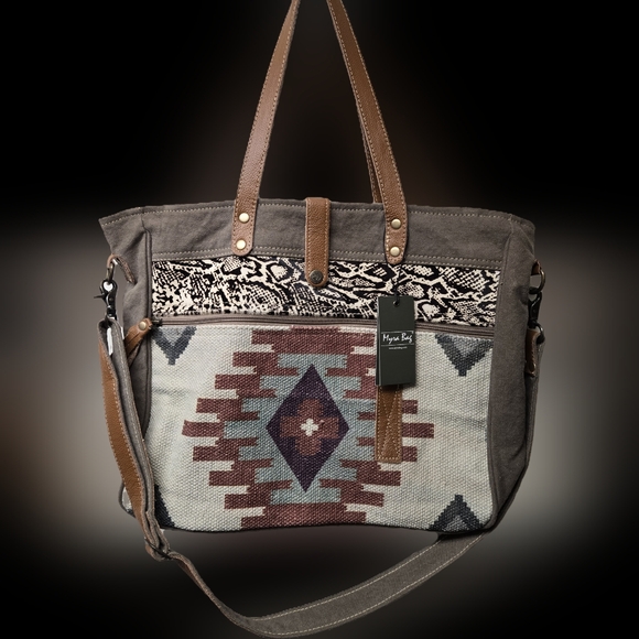 NWT Myra Bag Amber Cool Messenger Bag/Shoulder Bag - Picture 1 of 4